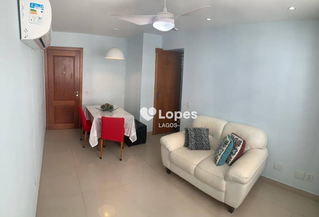 Apartamento à venda com 2 quartos, 65m² - Foto 3