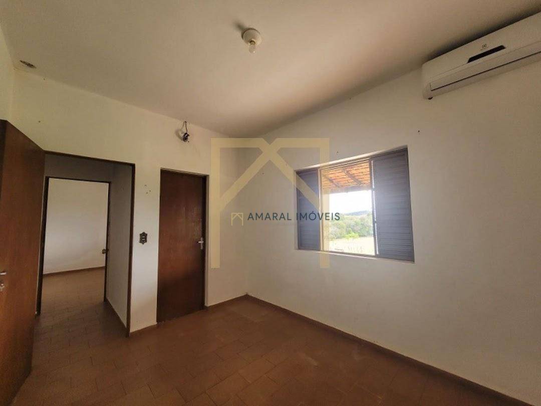 Sítio à venda com 5 quartos, 210m² - Foto 20