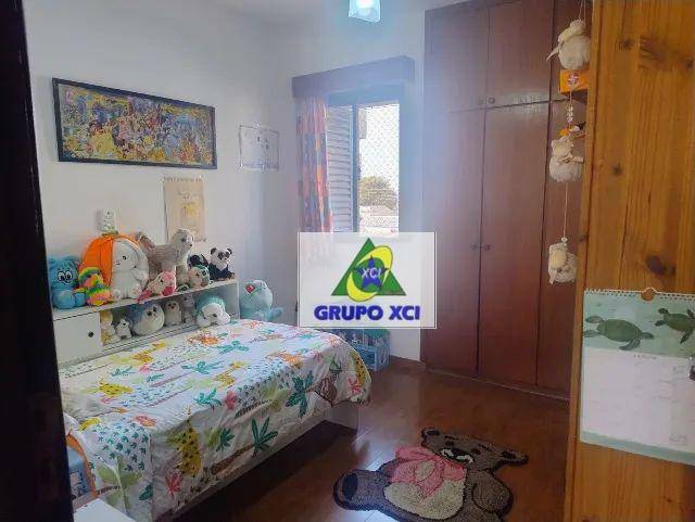 Apartamento à venda com 3 quartos, 87m² - Foto 11