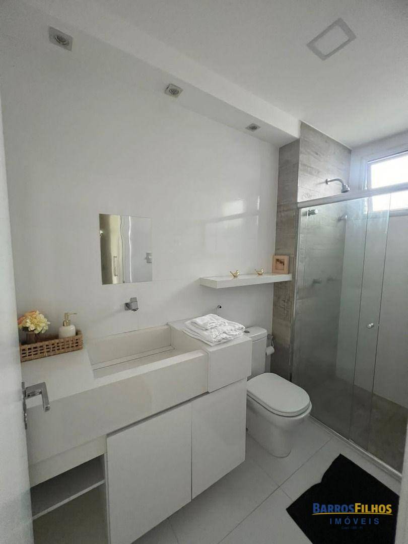 Apartamento à venda com 3 quartos, 140m² - Foto 11