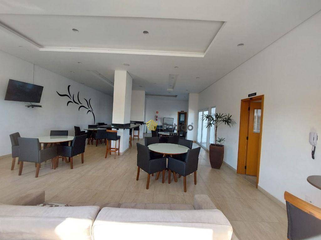 Apartamento à venda com 3 quartos, 126m² - Foto 9