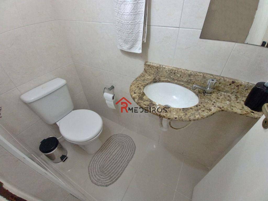 Sobrado à venda com 3 quartos, 300m² - Foto 19