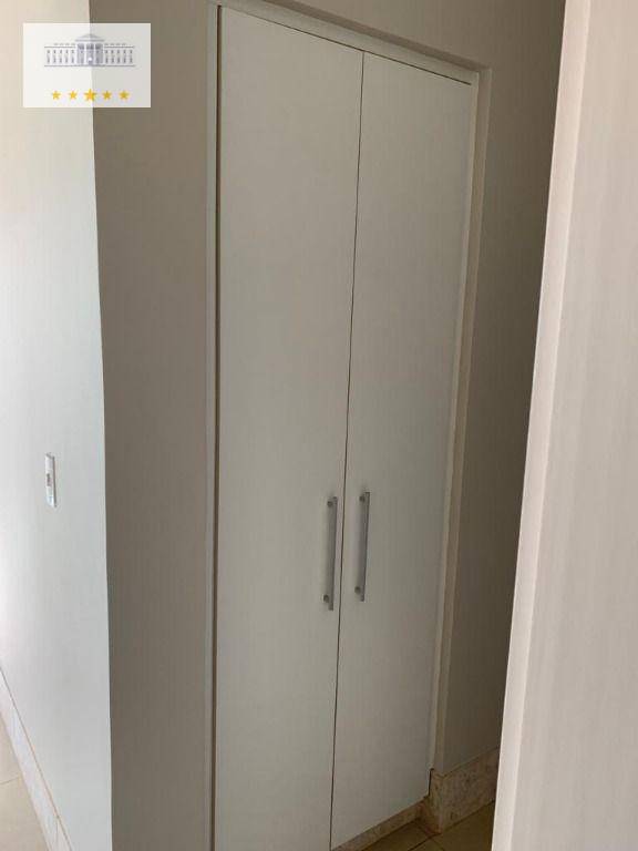 Apartamento à venda com 3 quartos, 160m² - Foto 21