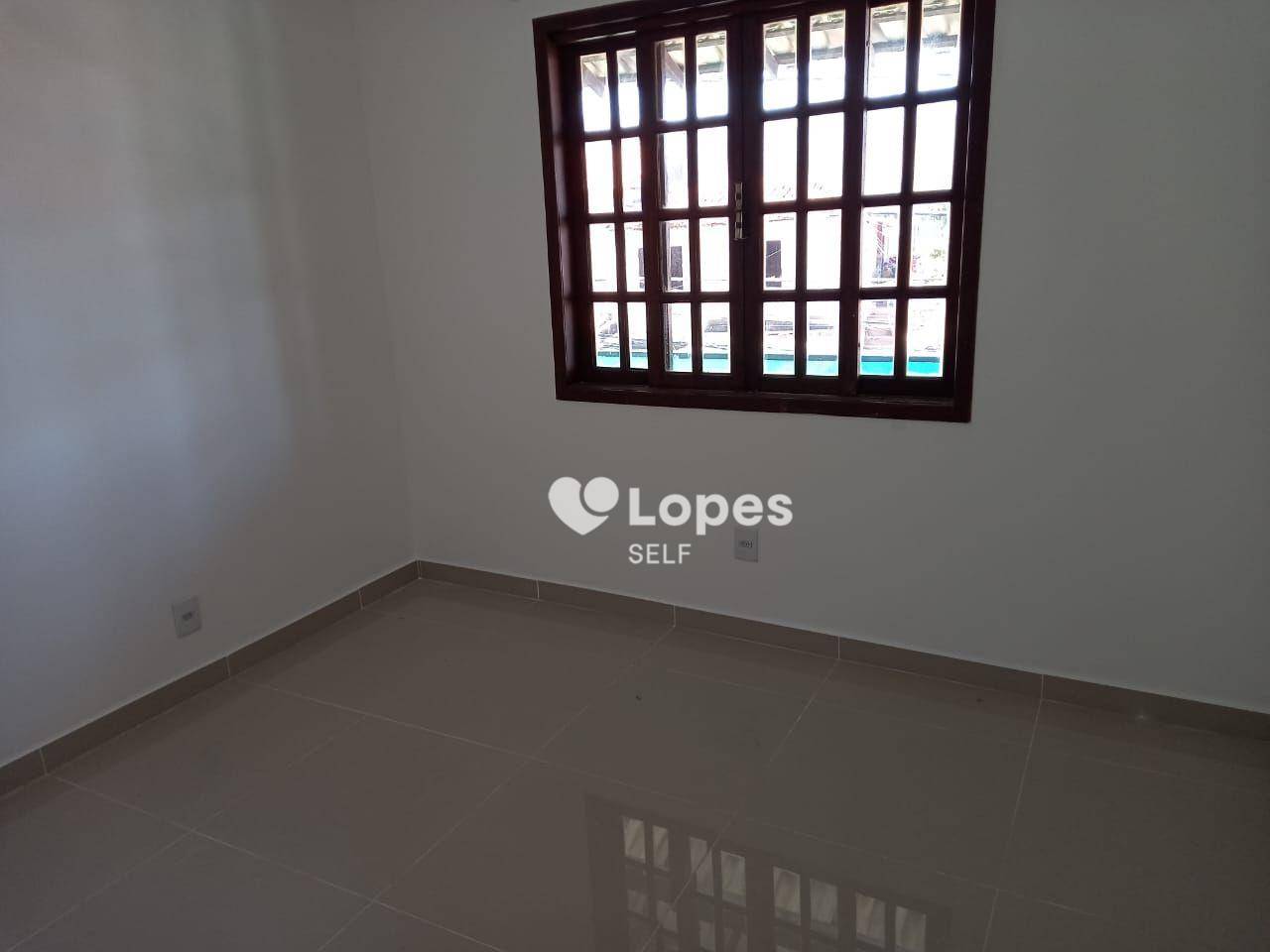 Casa à venda com 2 quartos, 200m² - Foto 7