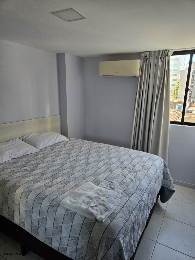 Apartamento para alugar com 2 quartos, 60m² - Foto 12
