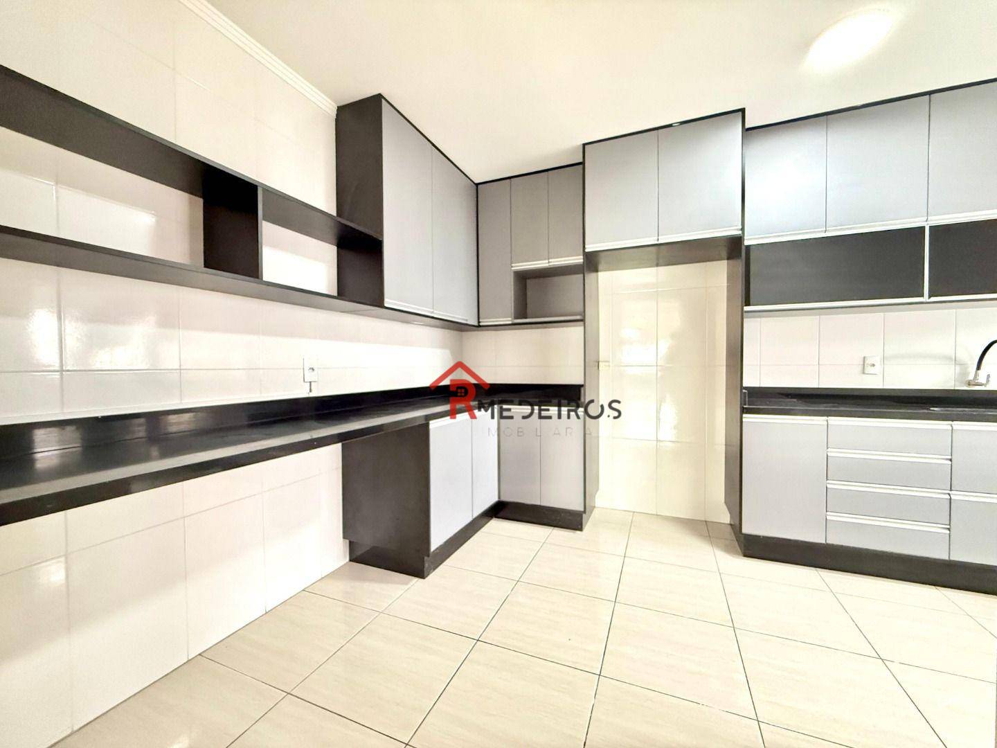 Apartamento à venda com 3 quartos, 104m² - Foto 8