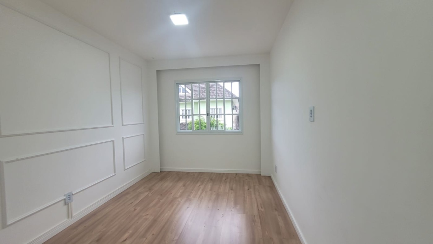 Casa de Condomínio à venda com 3 quartos, 240m² - Foto 29