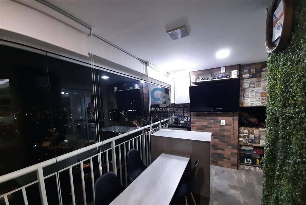 Apartamento à venda com 3 quartos, 77m² - Foto 1