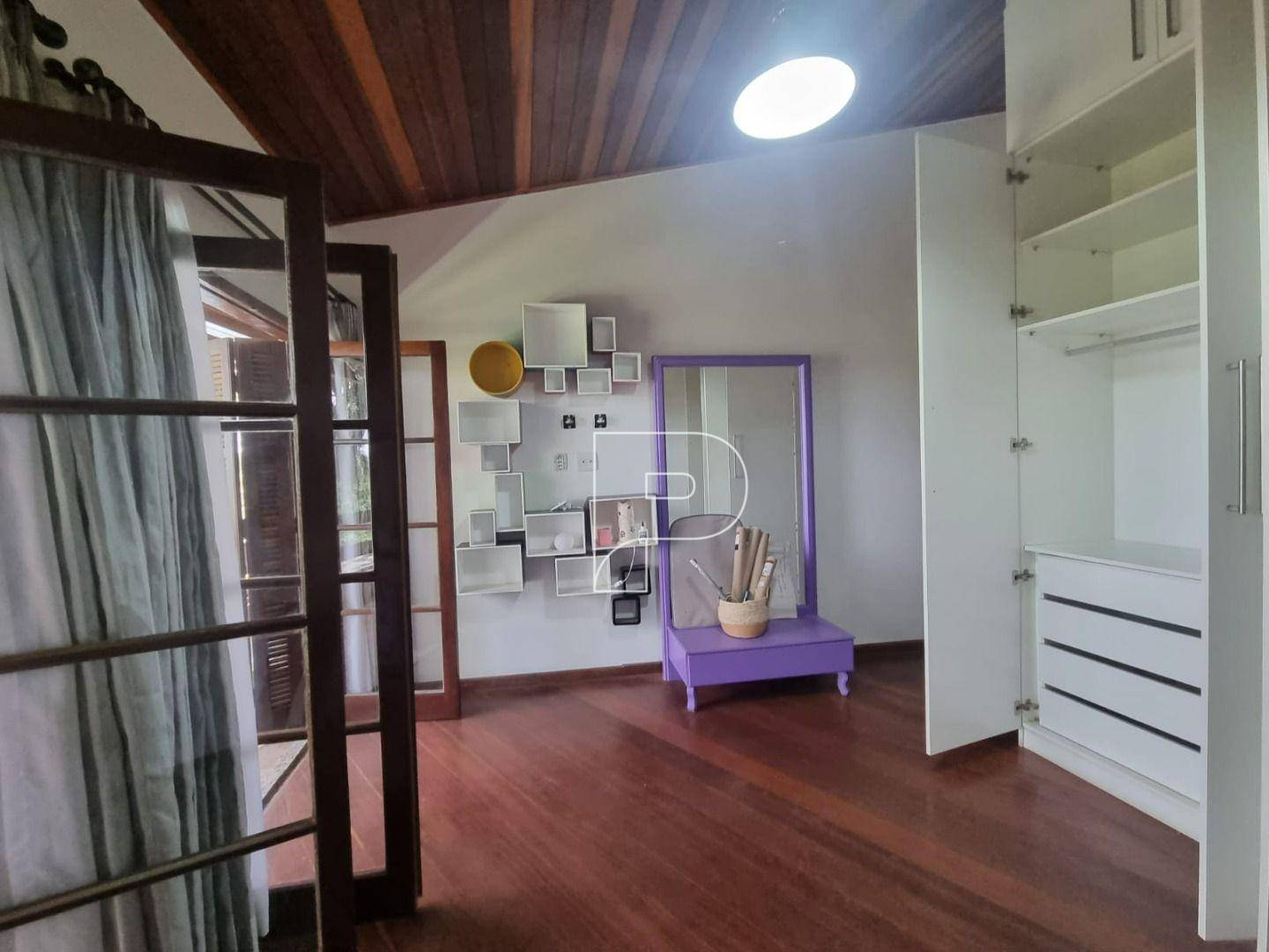 Casa à venda e aluguel com 4 quartos, 570m² - Foto 25