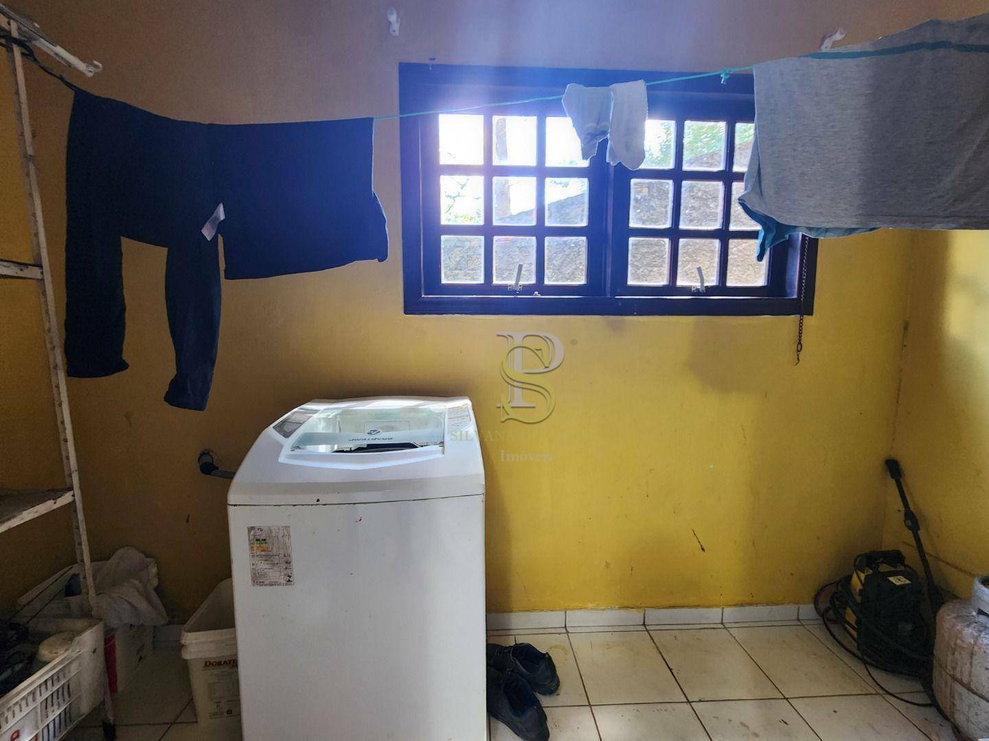 Casa de Condomínio para alugar com 3 quartos, 320m² - Foto 12