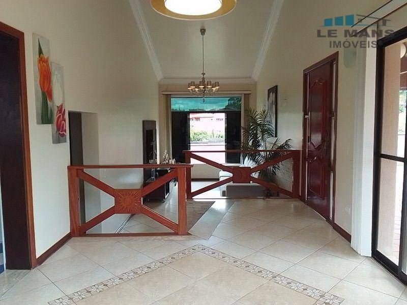 Casa de Condomínio à venda com 3 quartos, 306m² - Foto 4