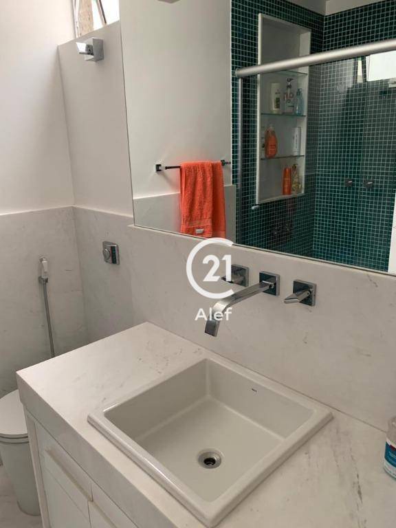 Apartamento à venda com 4 quartos, 277m² - Foto 16