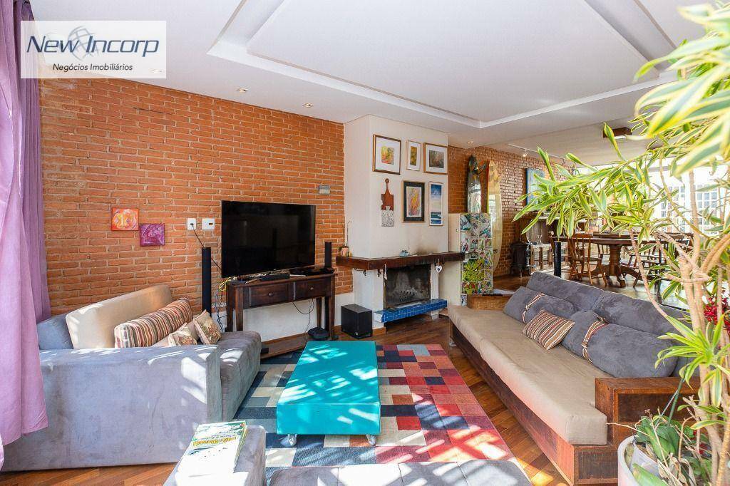 Casa à venda com 3 quartos, 226m² - Foto 12