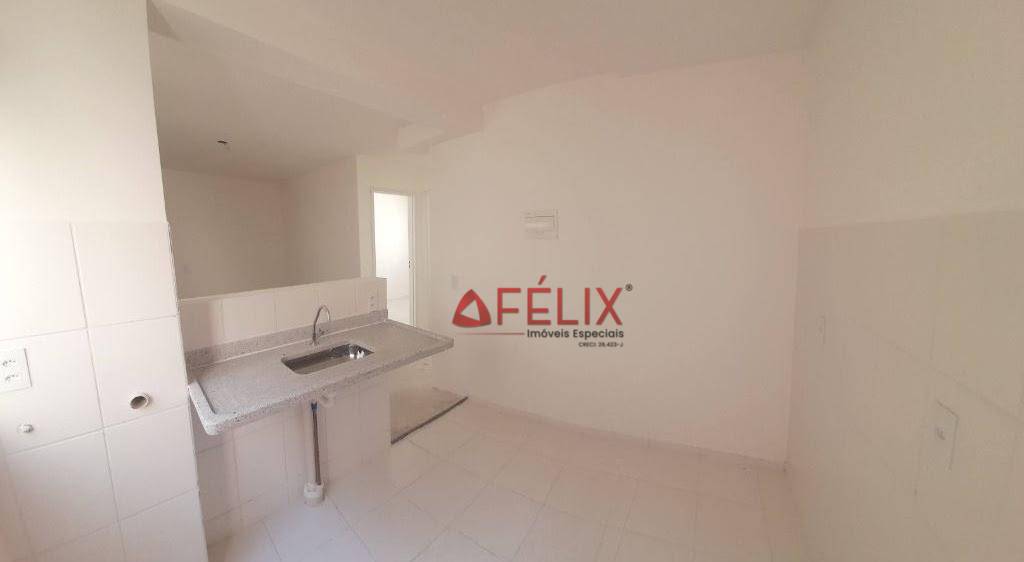 Apartamento à venda com 2 quartos, 42m² - Foto 5