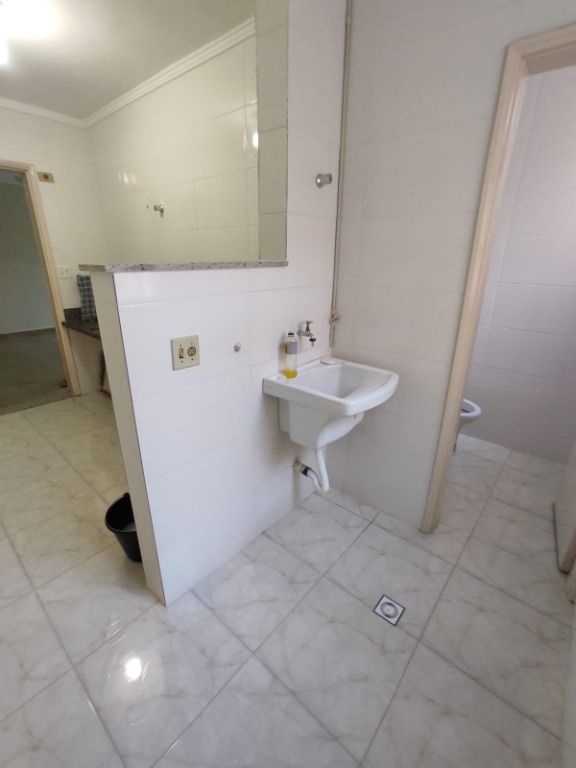 Apartamento à venda com 2 quartos, 68m² - Foto 50