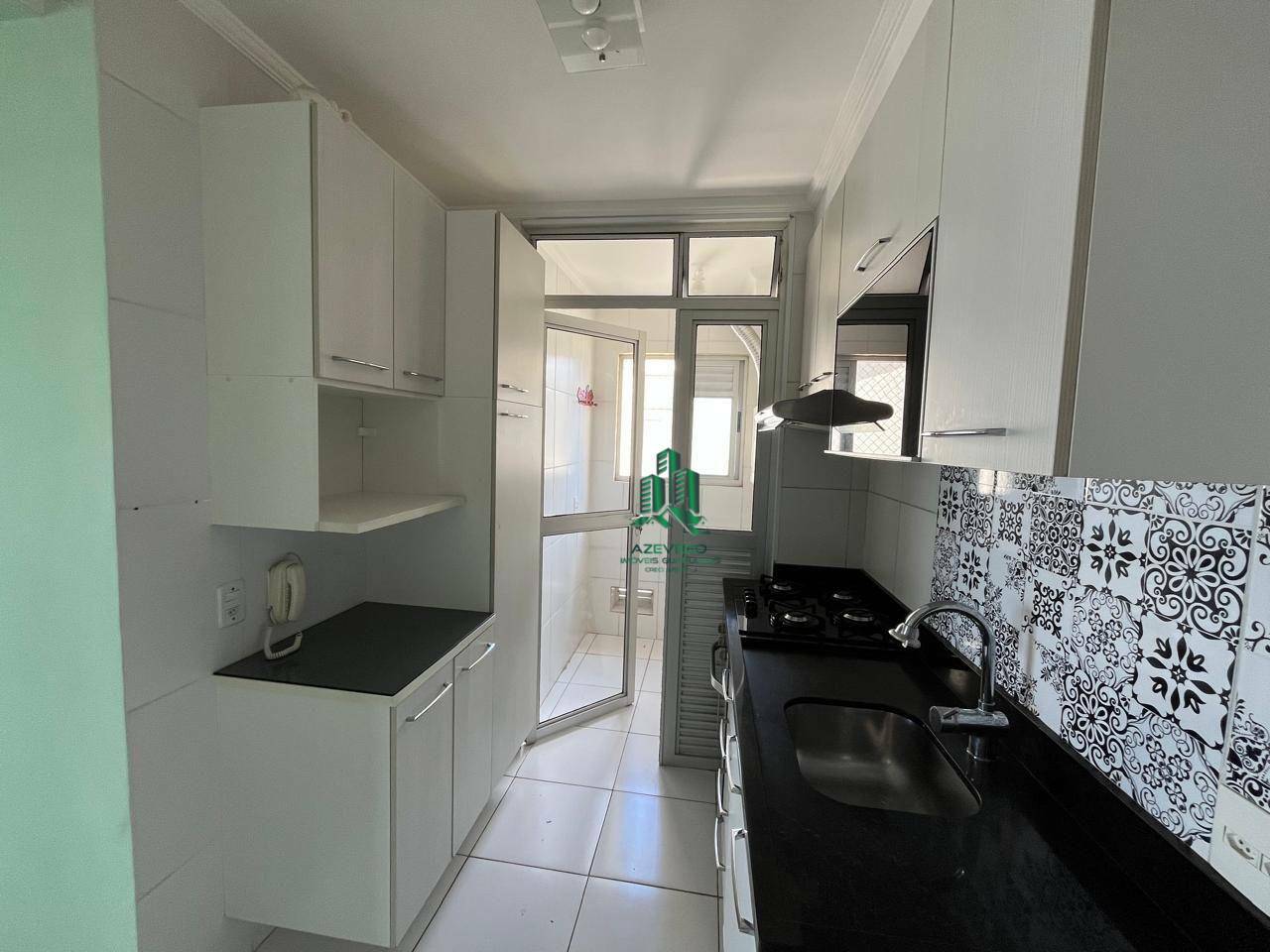Apartamento à venda com 3 quartos, 76m² - Foto 5