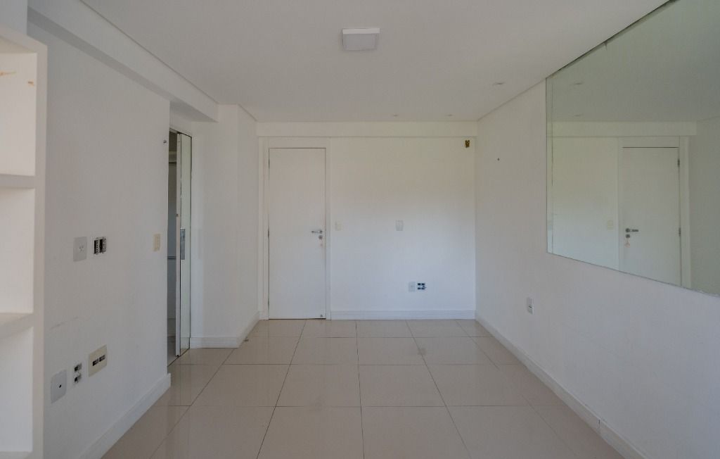 Apartamento à venda com 3 quartos, 210m² - Foto 29