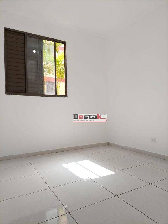 Apartamento à venda com 2 quartos, 60m² - Foto 9