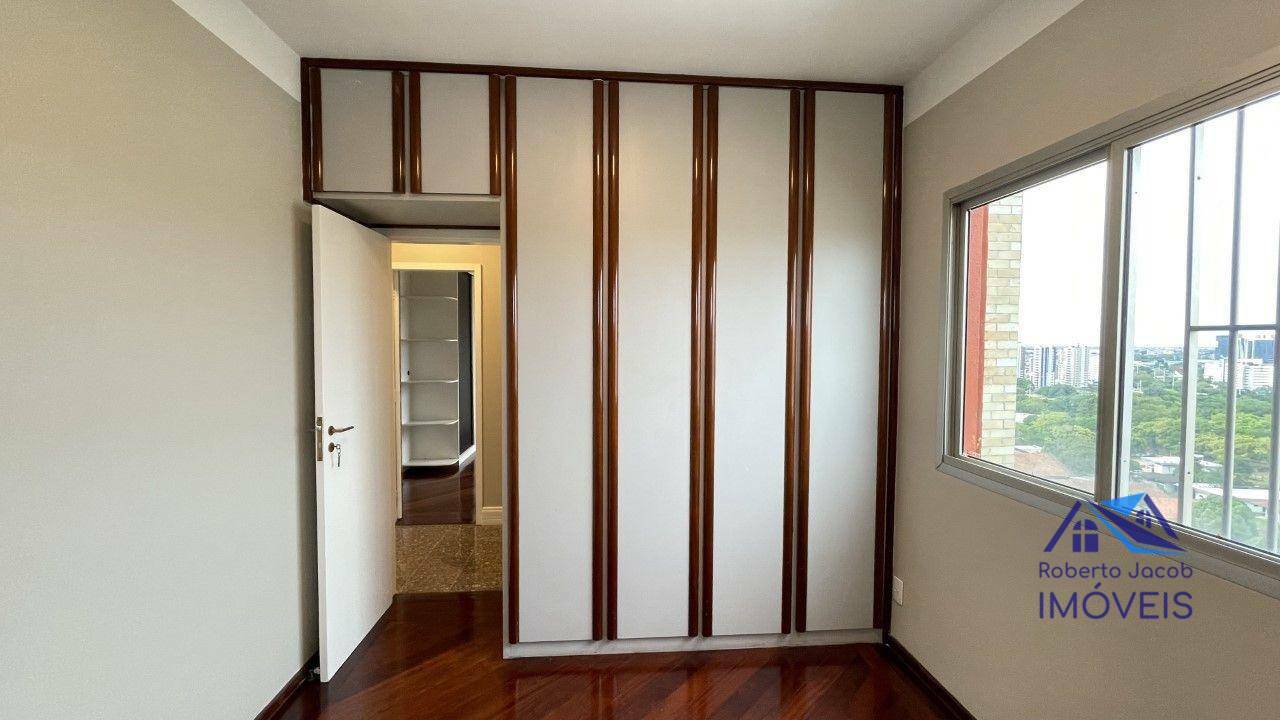 Apartamento à venda com 3 quartos, 116m² - Foto 11