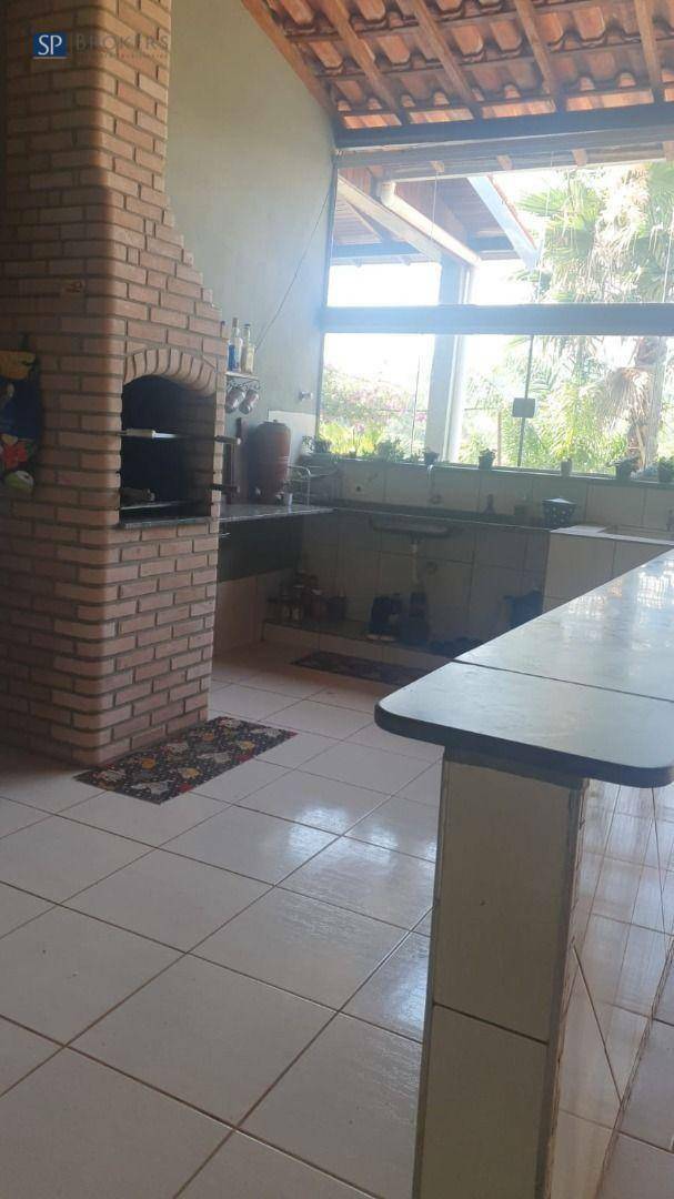 Chácara à venda com 3 quartos, 320m² - Foto 6