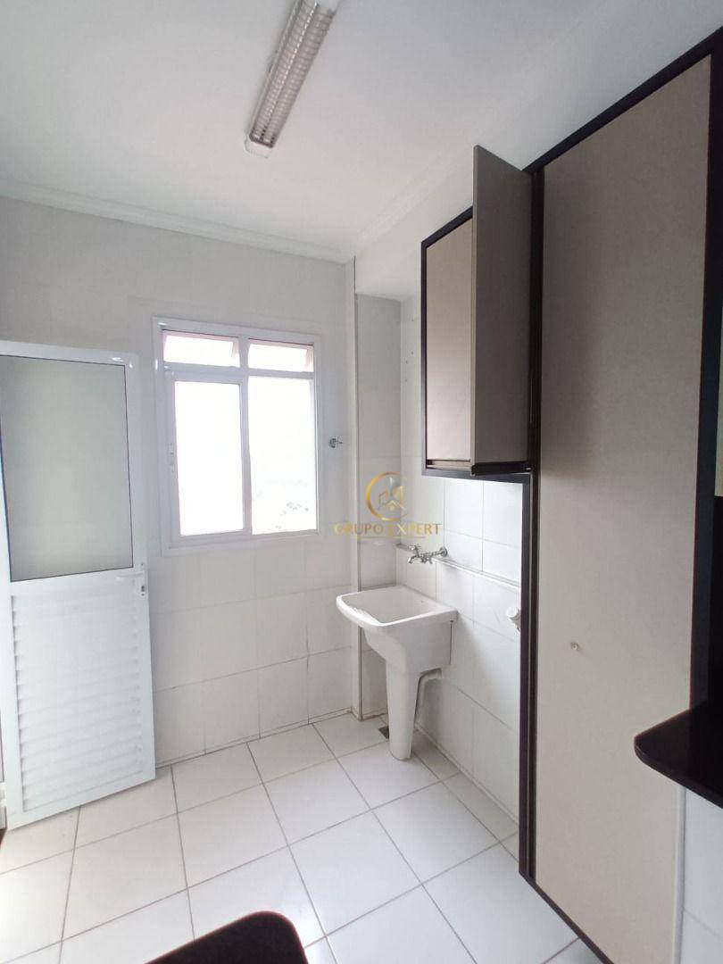 Apartamento à venda com 3 quartos, 97m² - Foto 20