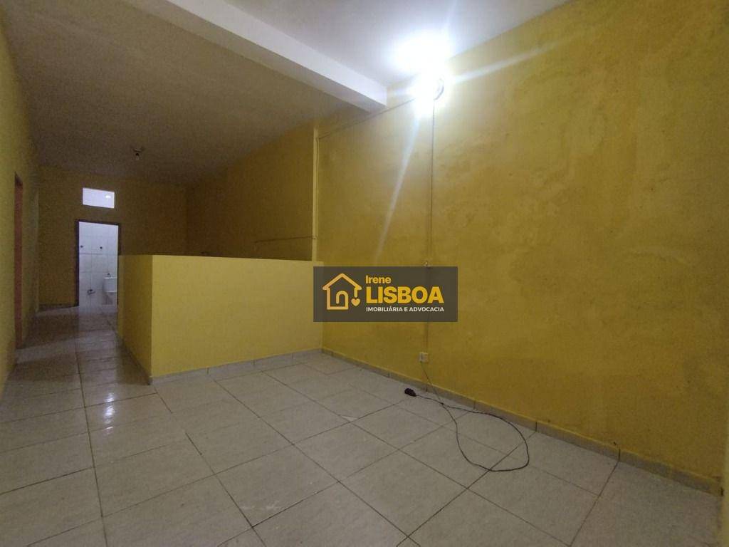 Casa para alugar com 1 quarto, 35m² - Foto 6