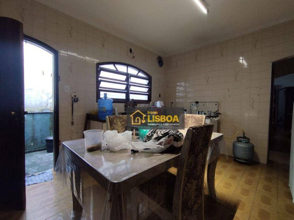 Casa à venda com 2 quartos, 125m² - Foto 17