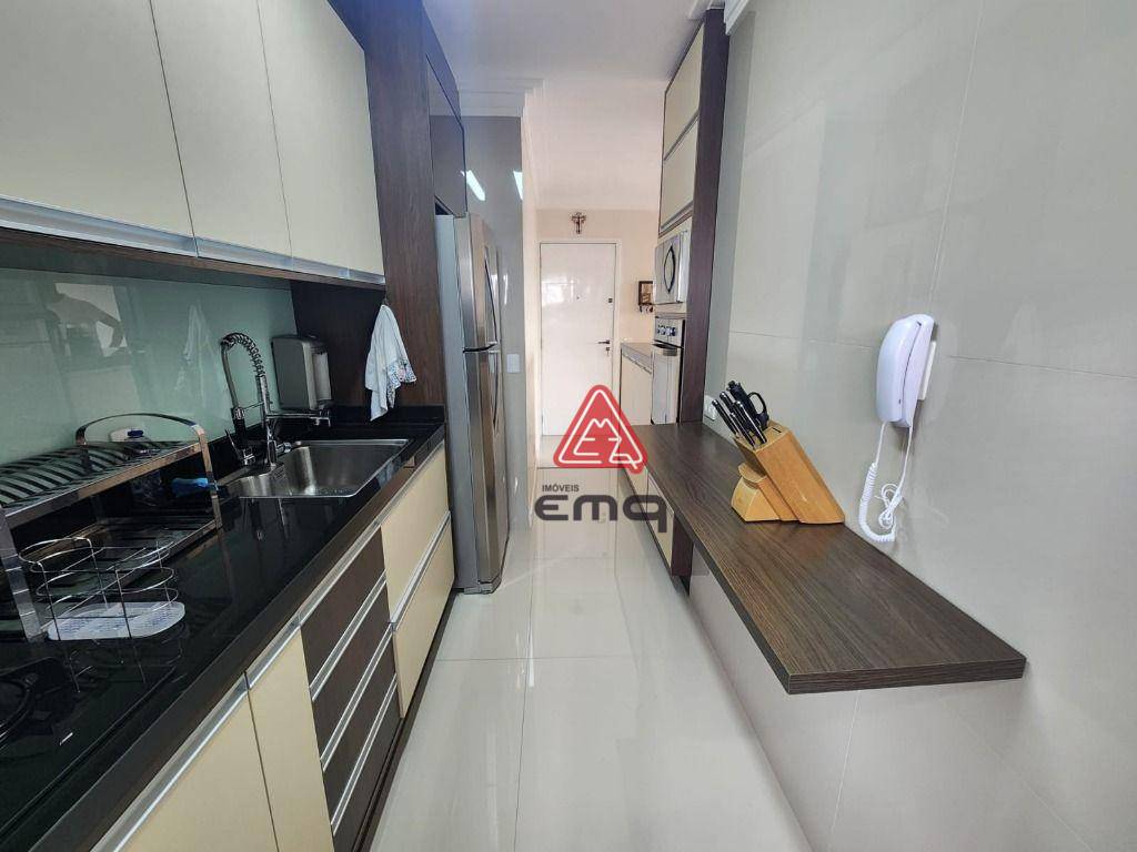 Apartamento à venda com 2 quartos, 61m² - Foto 27