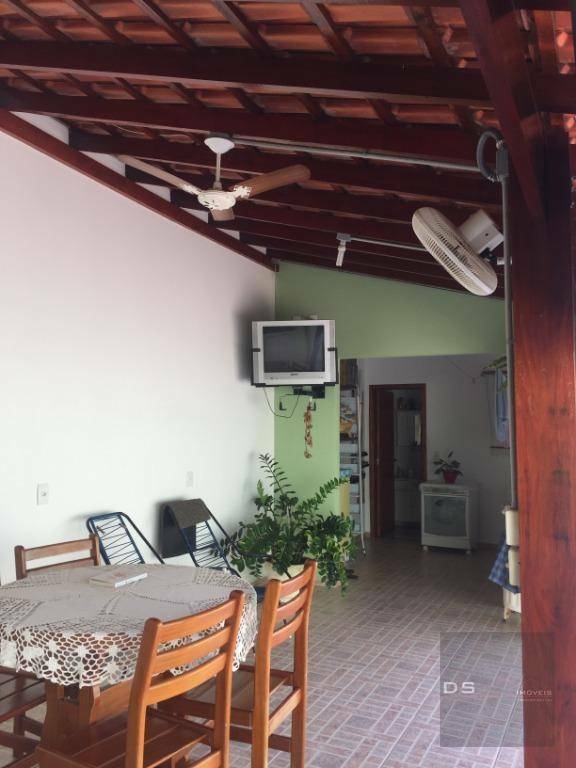 Casa à venda com 3 quartos, 150m² - Foto 4