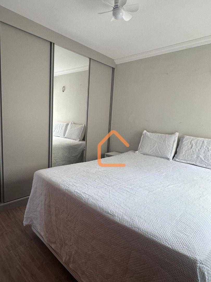 Apartamento à venda com 3 quartos, 94m² - Foto 11