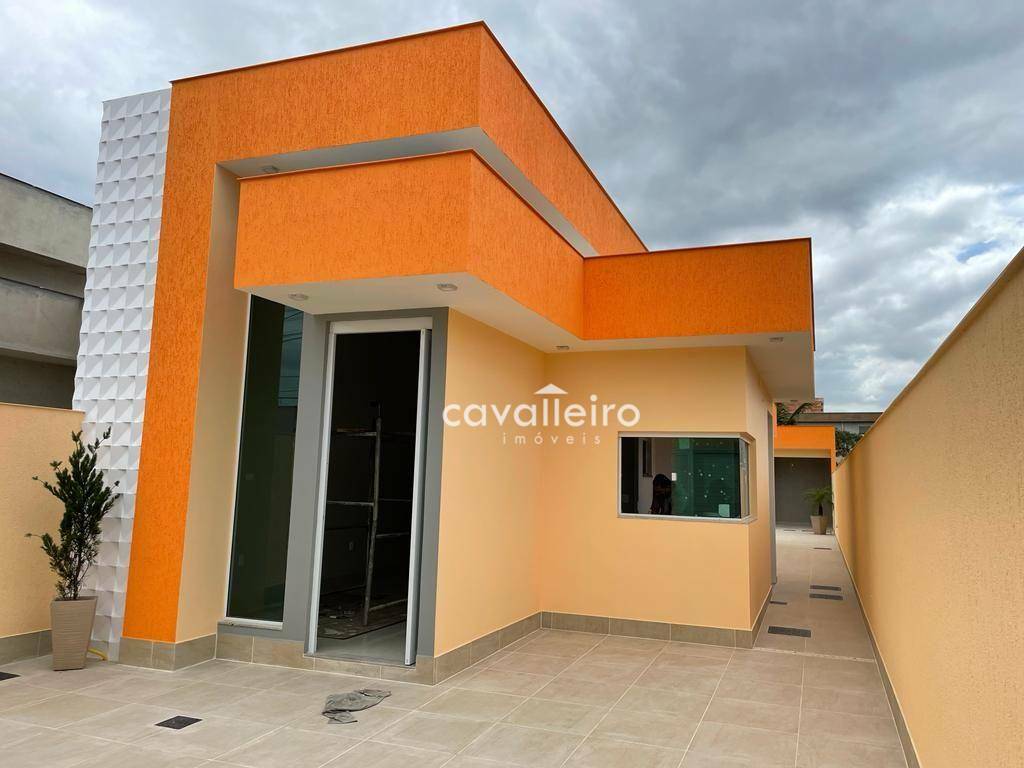 Casa à venda com 3 quartos, 100m² - Foto 1