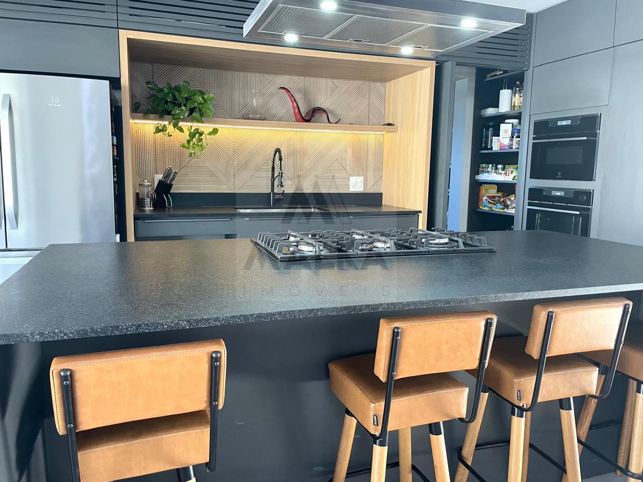 Casa de Condomínio à venda com 4 quartos, 378m² - Foto 12
