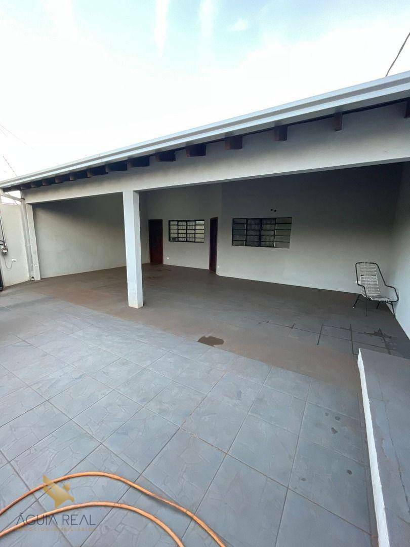 Casa à venda com 4 quartos, 213m² - Foto 5