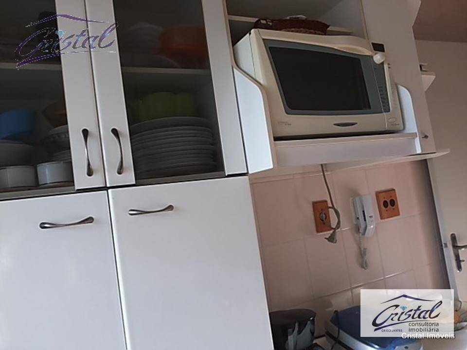 Apartamento à venda com 3 quartos, 74m² - Foto 29