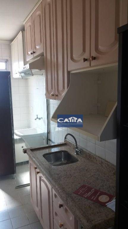 Apartamento para alugar com 2 quartos, 49m² - Foto 7