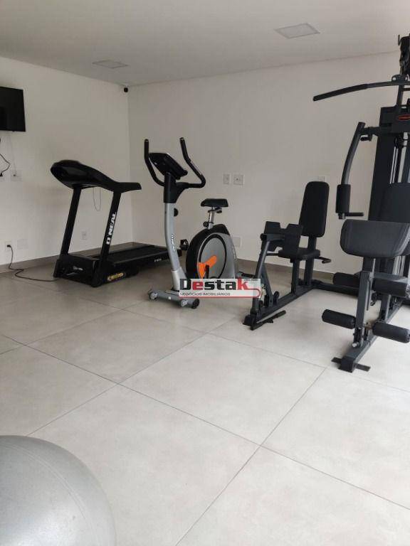 Apartamento à venda com 2 quartos, 64m² - Foto 28