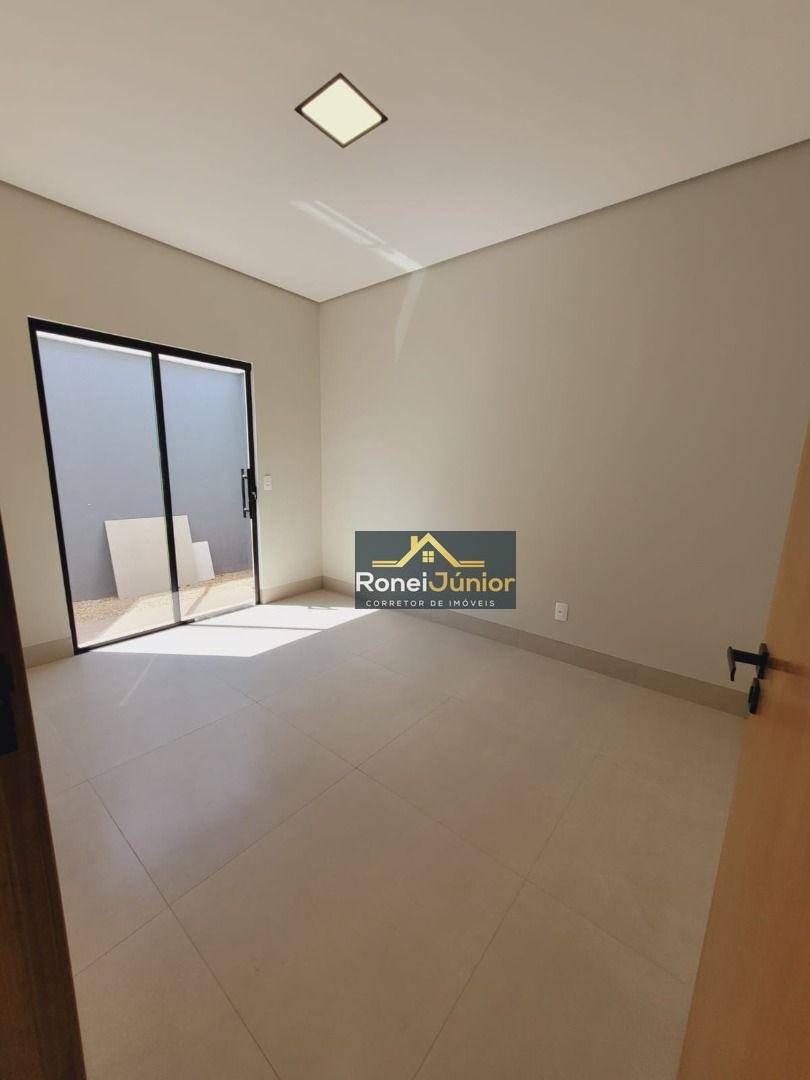 Casa à venda com 3 quartos, 85m² - Foto 11