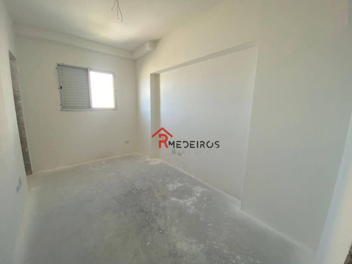 Apartamento à venda com 2 quartos, 70m² - Foto 15