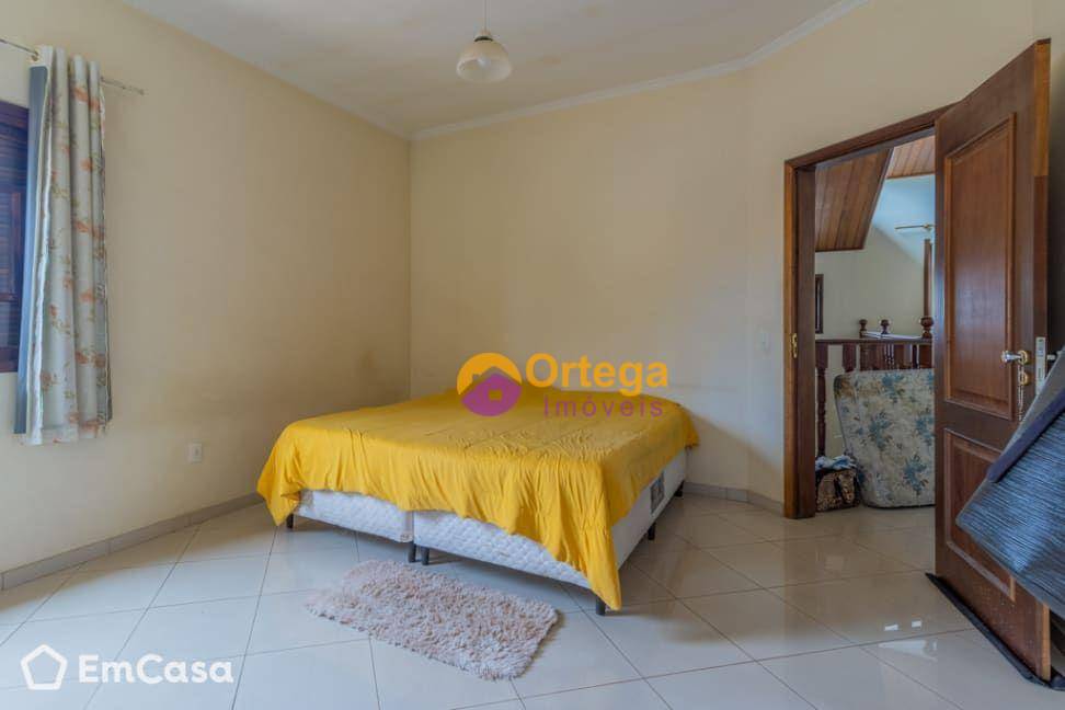 Sobrado à venda com 4 quartos, 200m² - Foto 32