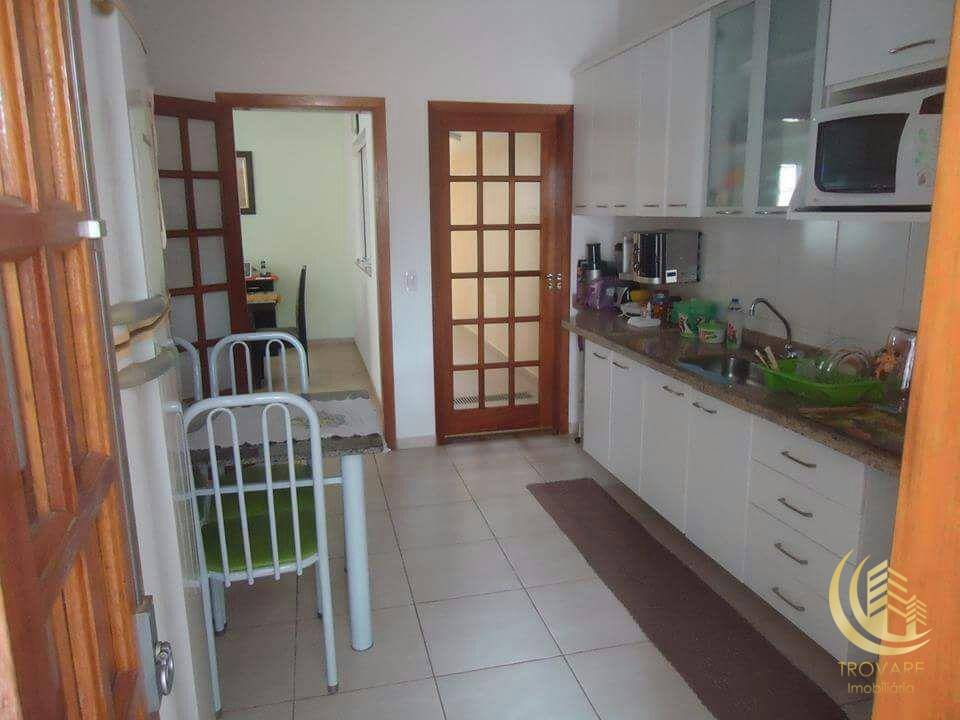 Sobrado à venda com 3 quartos, 220m² - Foto 13