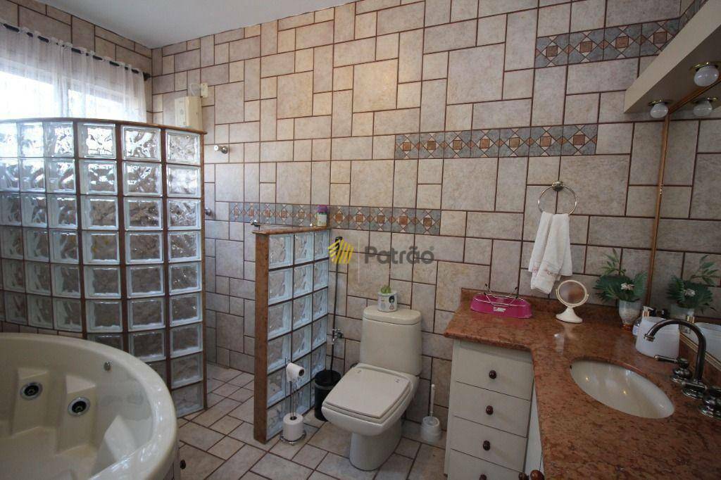 Sobrado à venda com 4 quartos, 290m² - Foto 42