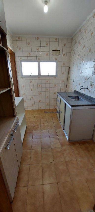 Apartamento para alugar com 2 quartos, 65m² - Foto 7