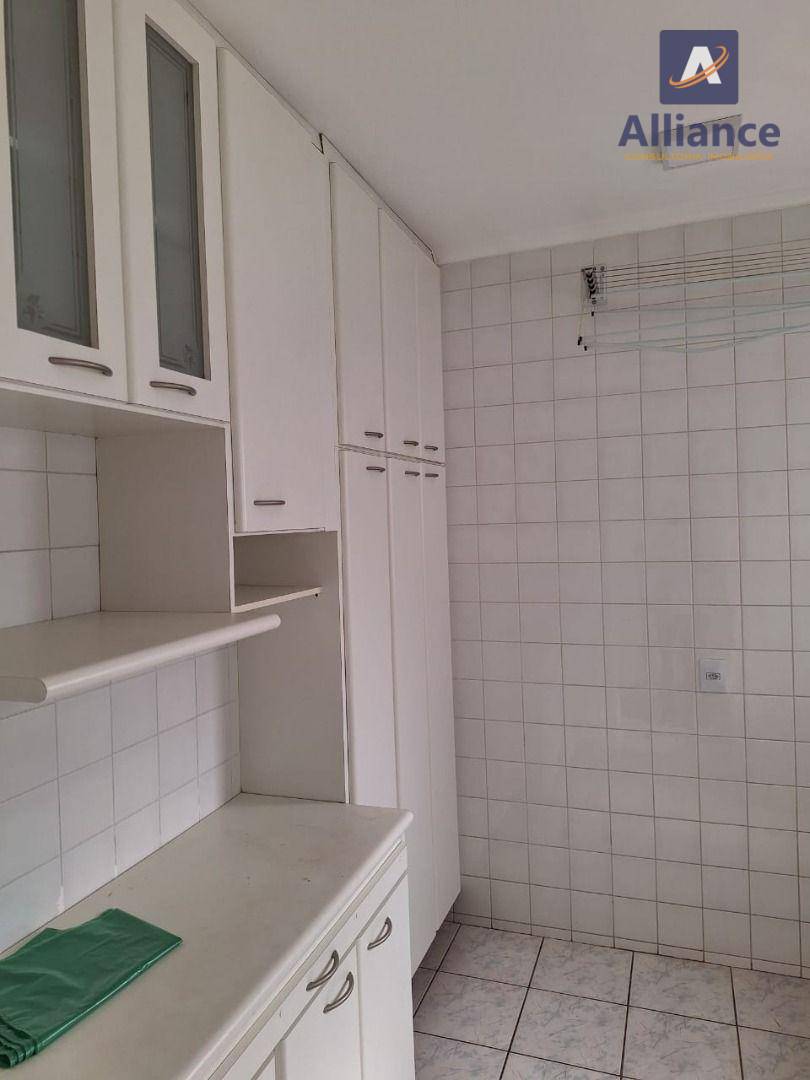 Apartamento à venda com 2 quartos, 60m² - Foto 10