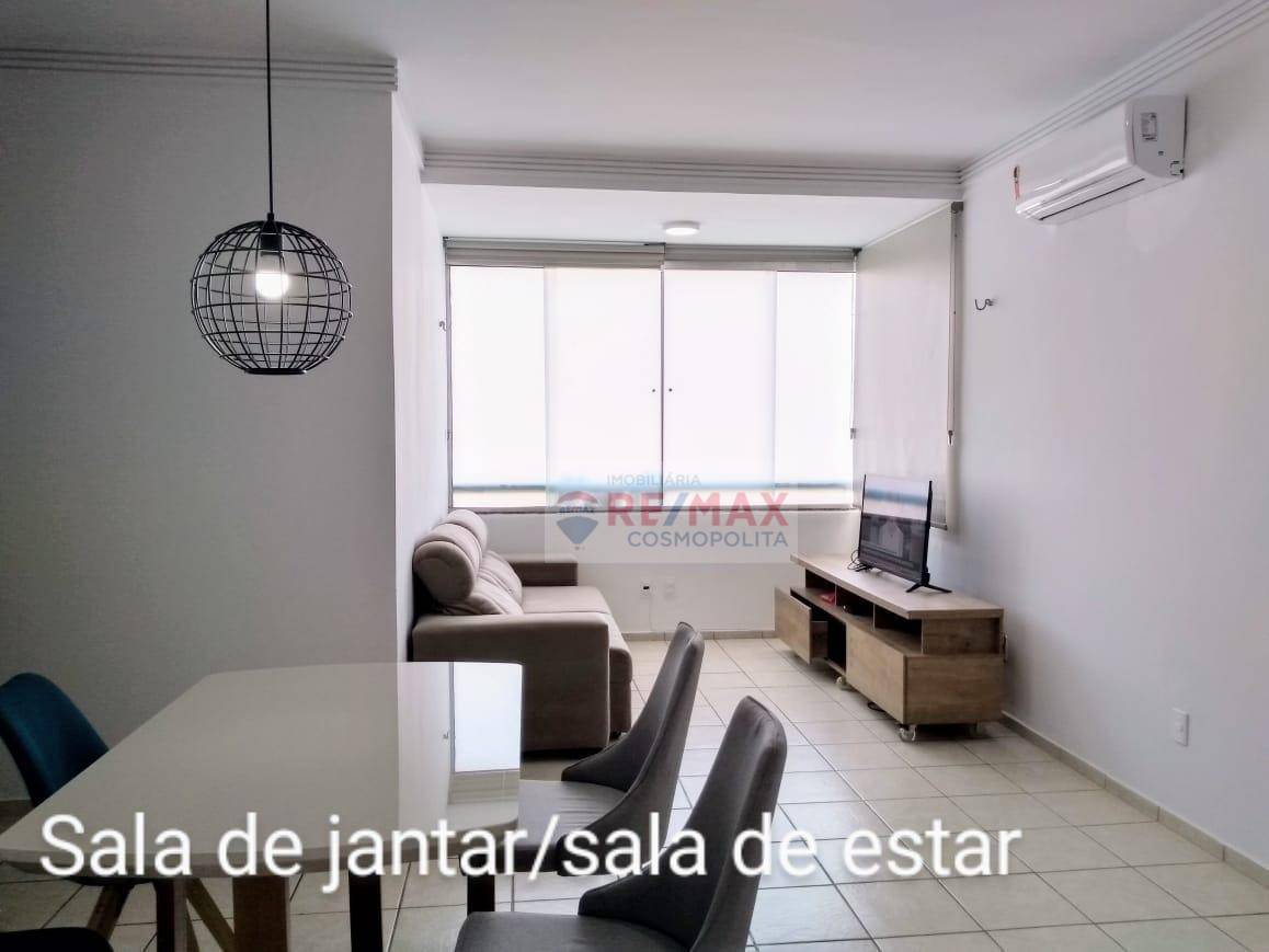 Apartamento à venda com 3 quartos, 77m² - Foto 1