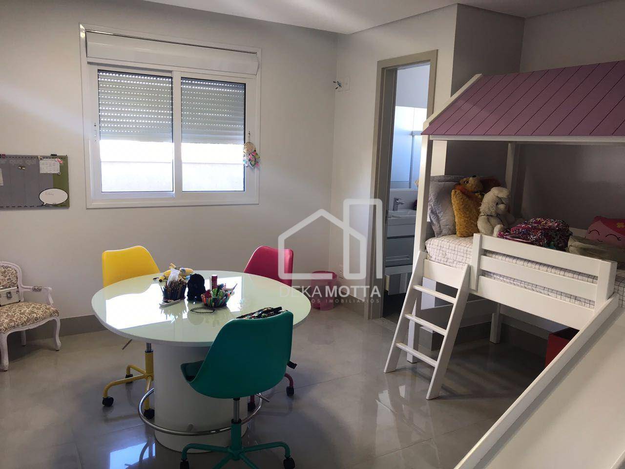 Casa de Condomínio à venda com 4 quartos, 400m² - Foto 24