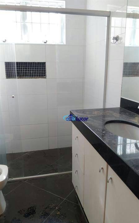 Casa de Condomínio à venda com 3 quartos, 250m² - Foto 14