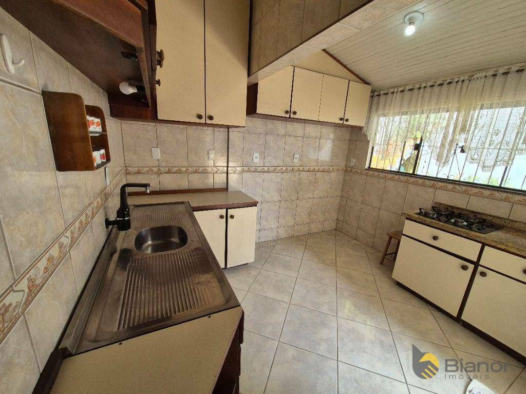 Casa à venda com 3 quartos, 180m² - Foto 7