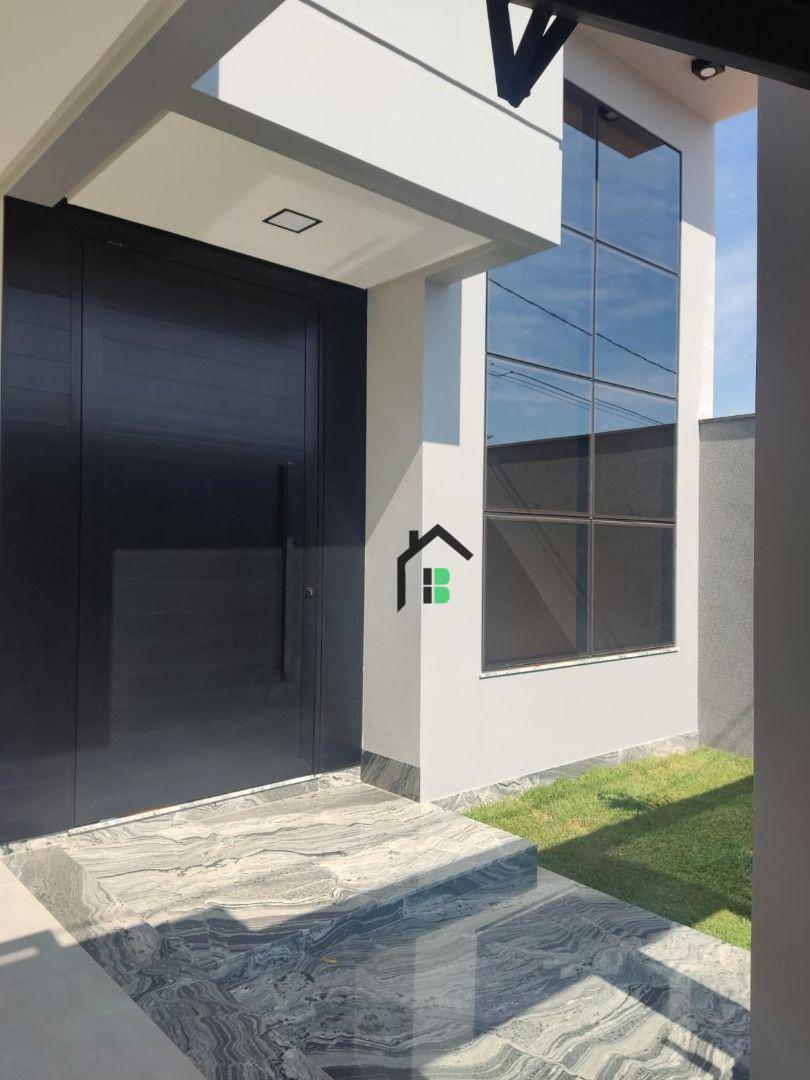 Casa, 3 quartos, 212 m² - Foto 2