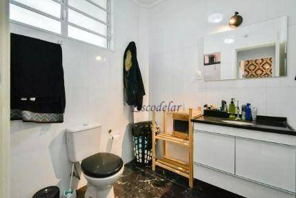 Apartamento à venda com 1 quarto, 60m² - Foto 18