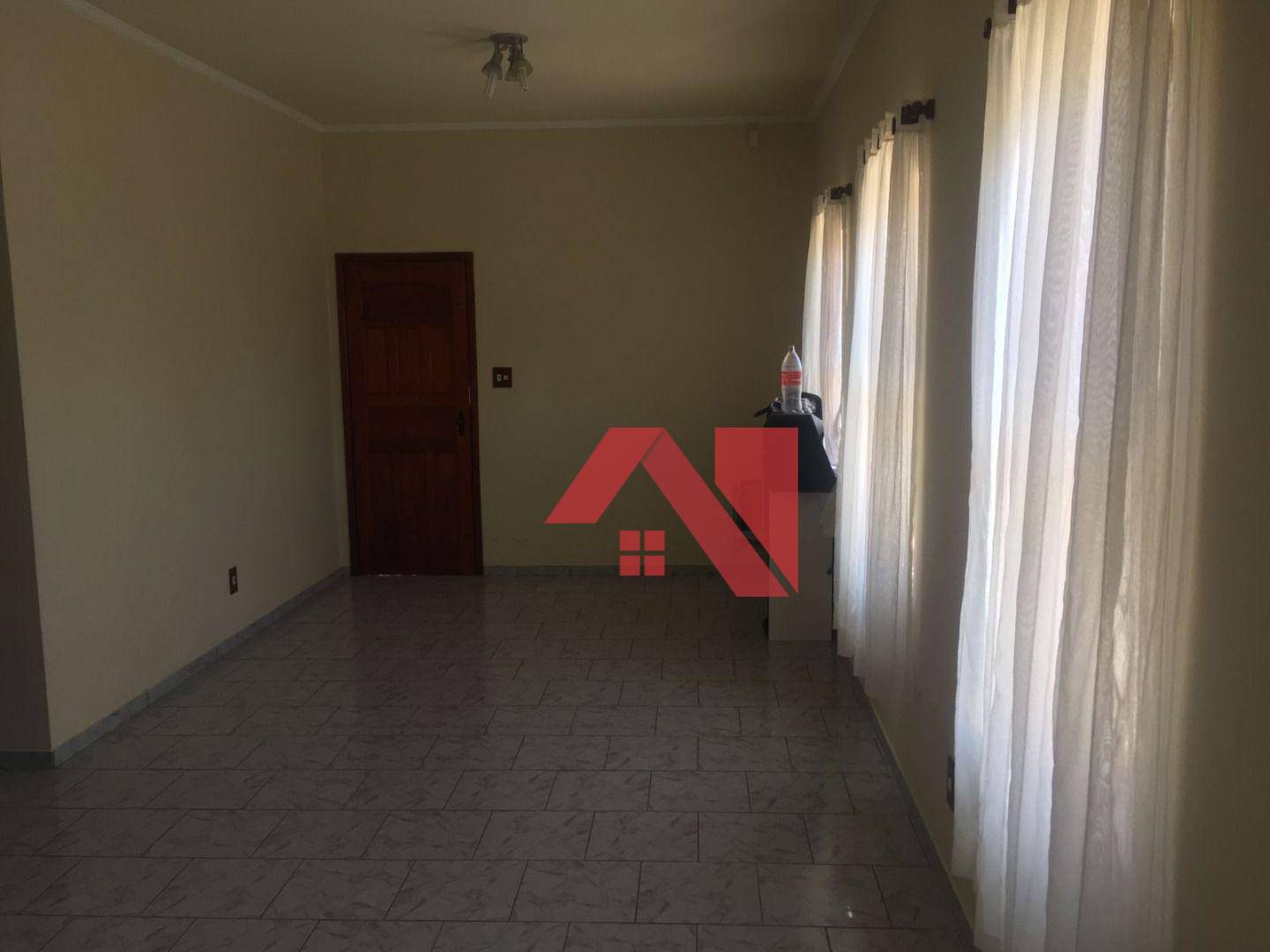 Casa à venda com 3 quartos, 164m² - Foto 18